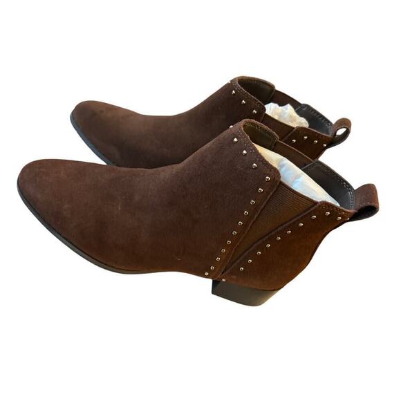 Isaac Mizrahi Live! Studded Suede Ankle Bootie Coffee 7.5 M - Picture 1 of 6